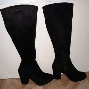 👢Fashion Nova Black Suede knee High Boots👢